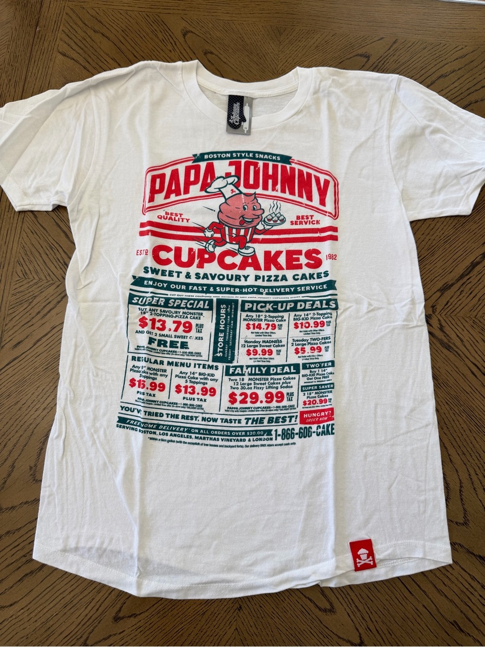 Men’s Johnny Cupcakes ‘Papa Johnny’ Tee